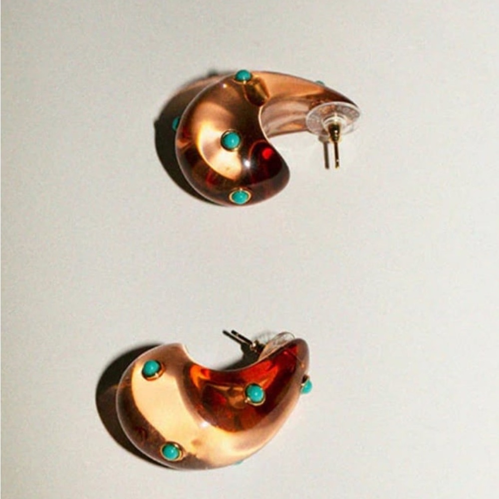 ISO!! Do not buy! Lizzie Fortunato caramel dotted arp earrings